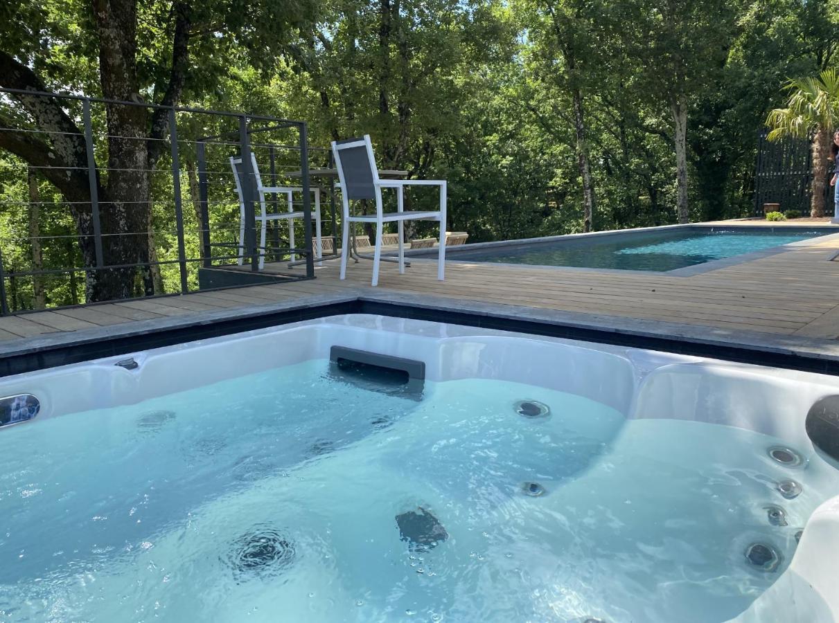 Le Clos Des Bleynoux Saint-Etienne-de-Fontbellon Bagian luar foto